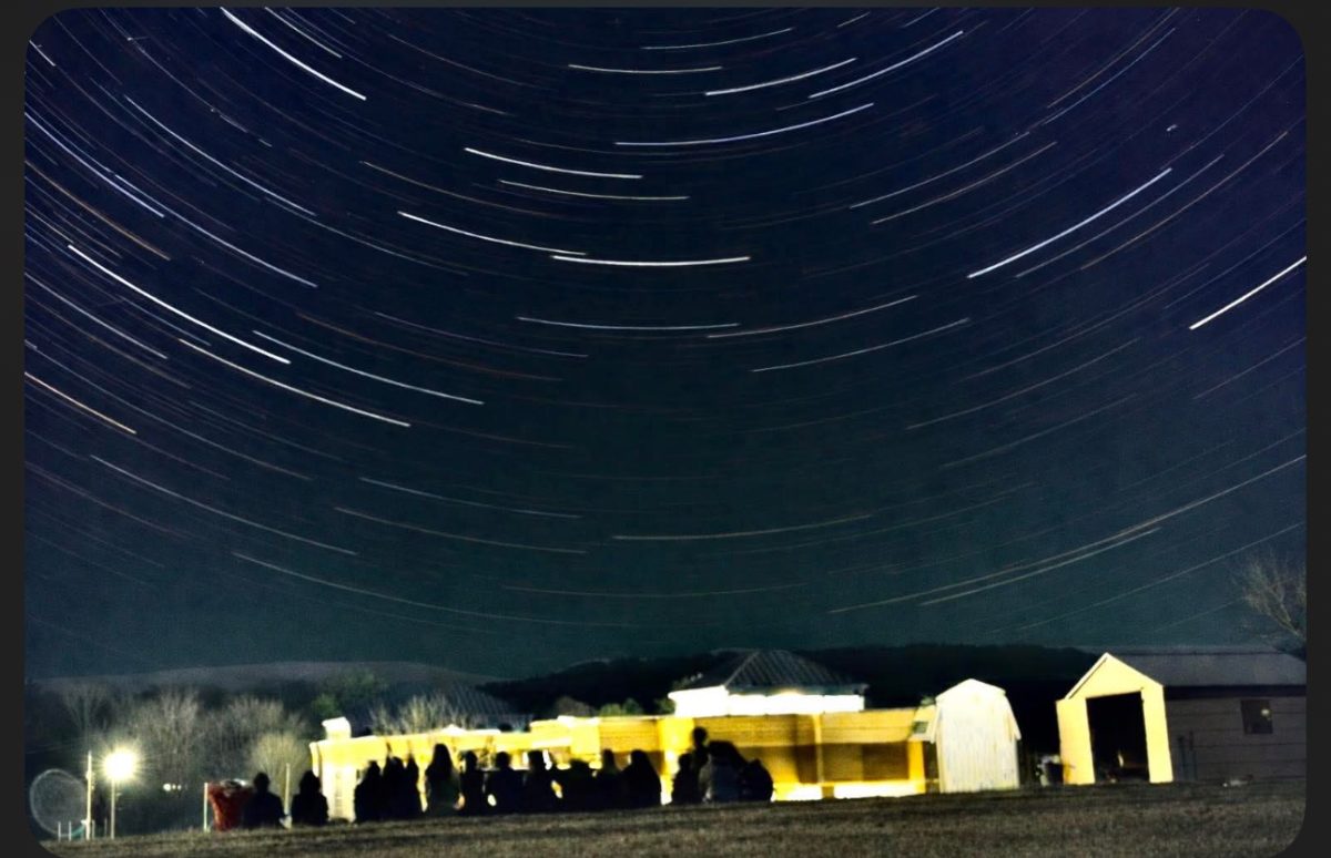 Edmonson Middle School uses Real Visual Experiences in Astronomy Class